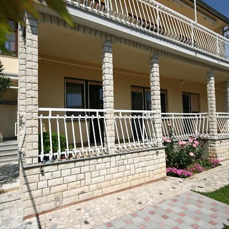 Apartment Anica Baška Exteriör bild