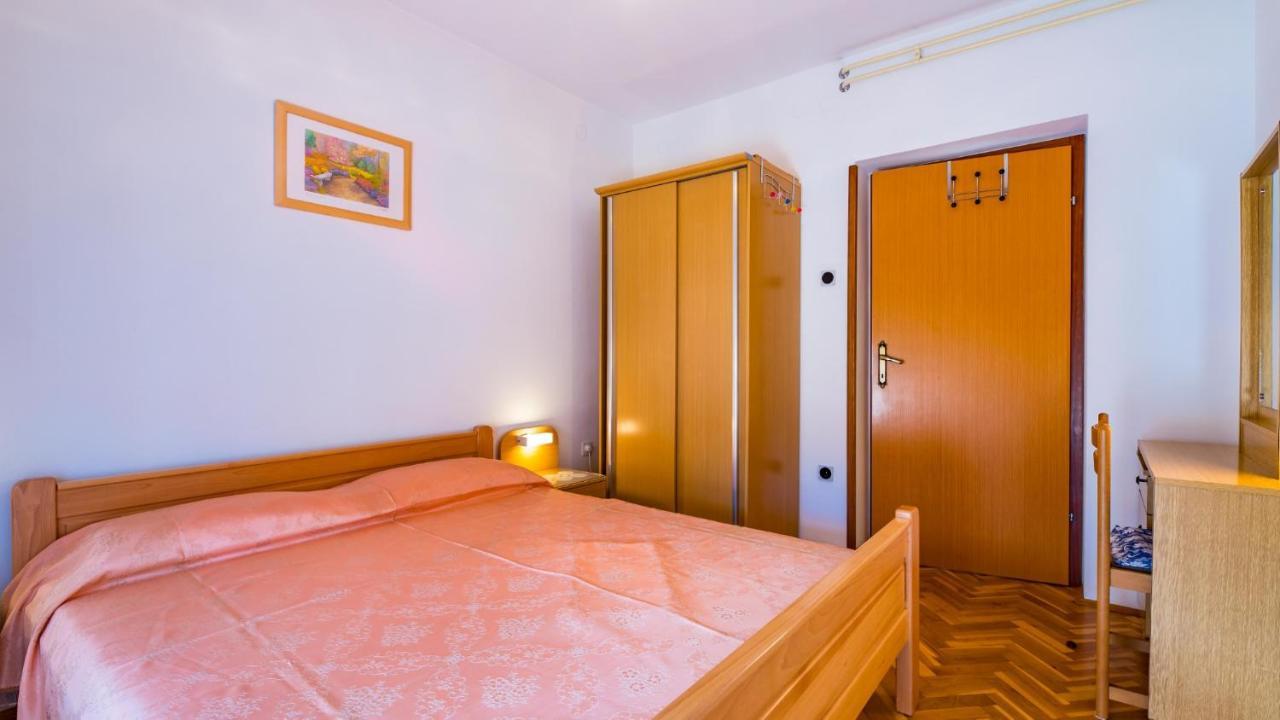 Apartment Anica Baška Exteriör bild